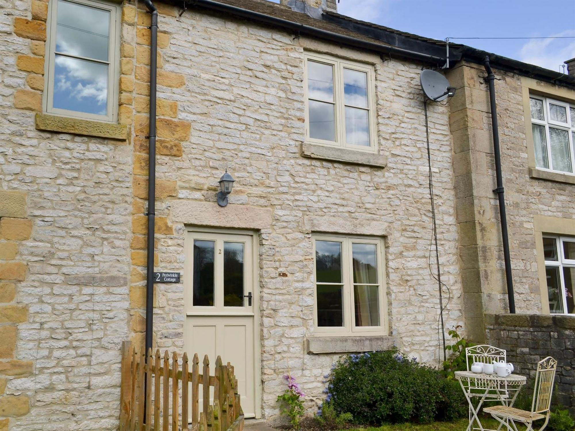 Periwinkle Cottage Great Longstone Exterior photo